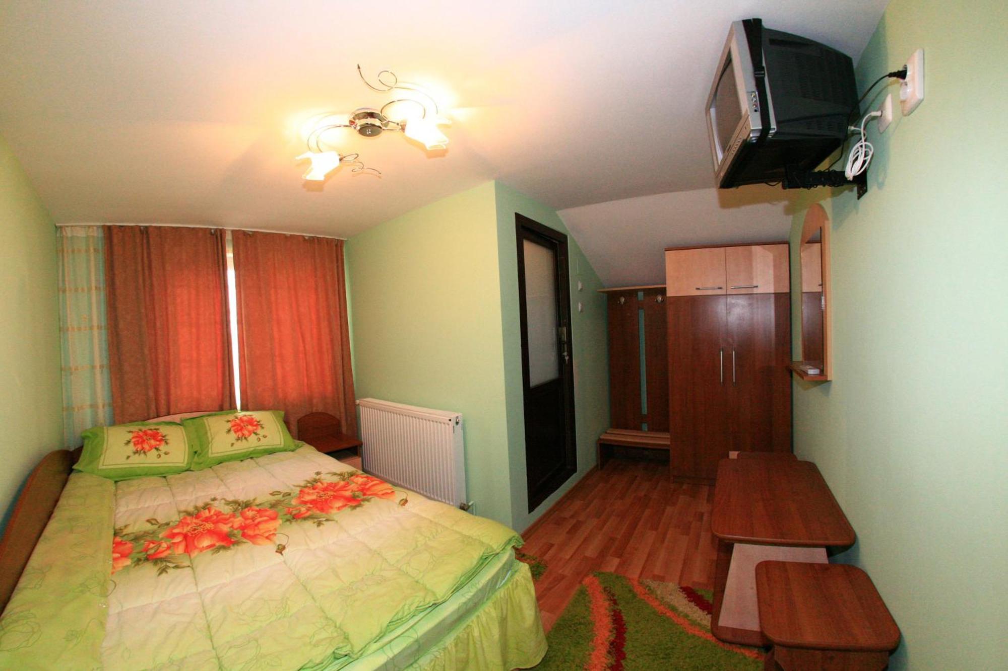 Pensiunea Valea Ursului クンプルング 部屋 写真